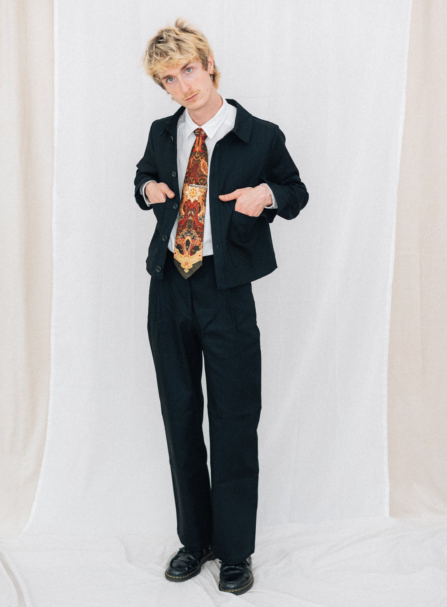 FAVORITE 07 | BLACK DENIM HIGH WAIST PANTS