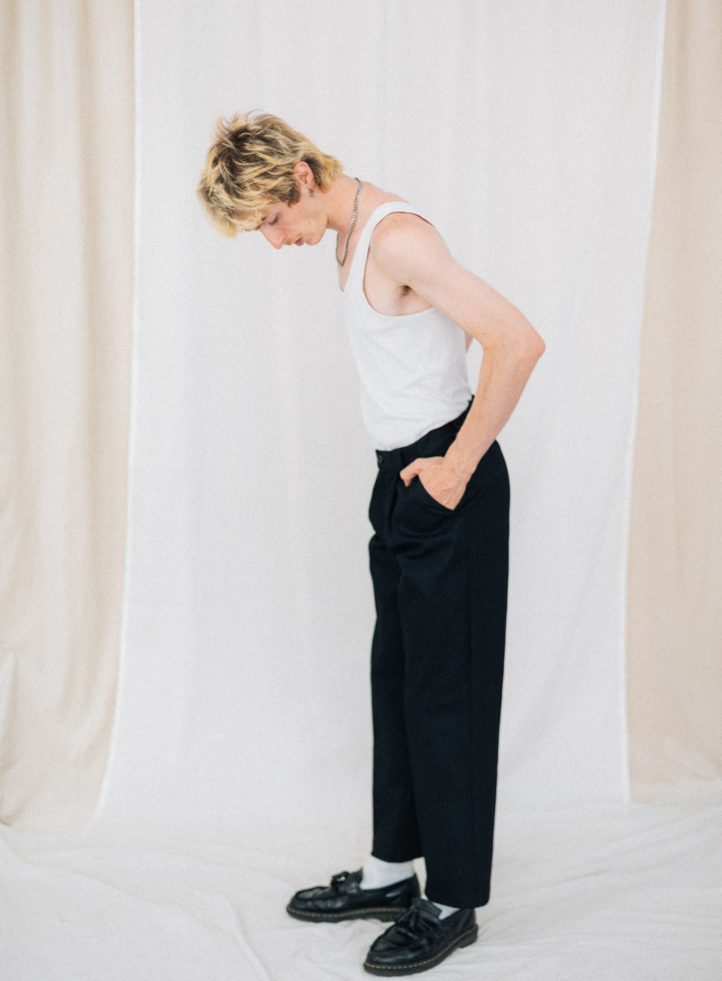 FAVORITE 05 | BLACK DENIM SMART PANTS