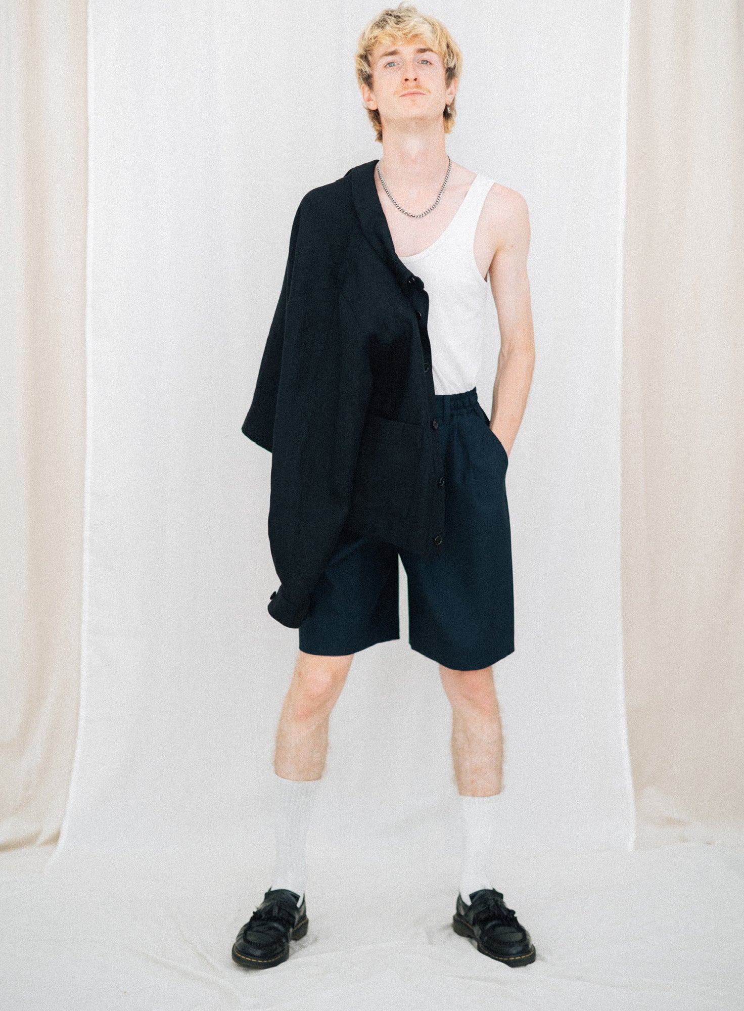 FAVORITE 11 | TAILORED WIDE SHORT PETROL