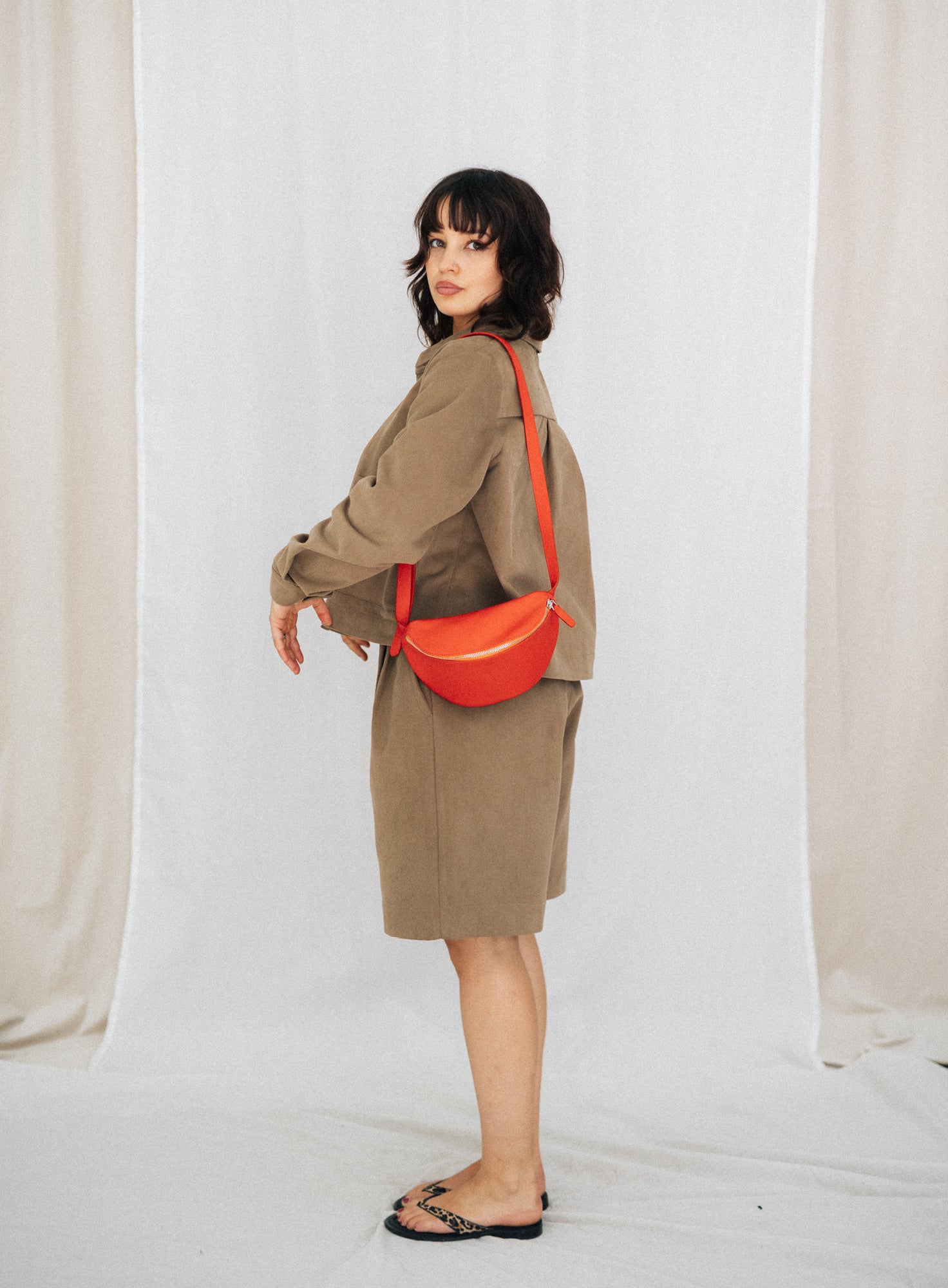 FAVORITE 11 | TAILORED WIDE SHORT COTTON TWILL