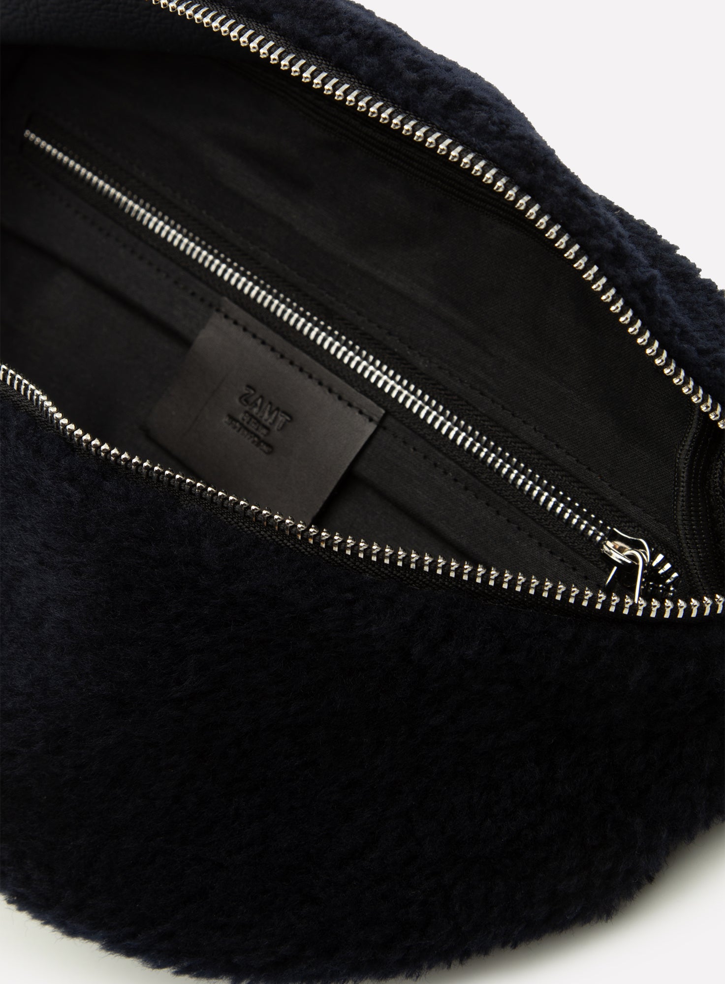 HIP BAG XL | DJANGO SHEARLING BLACK