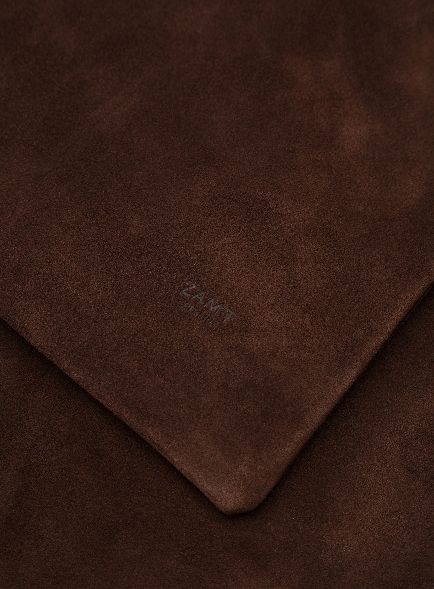 SHOPPER | RIN SUEDE MOUSSE AU CHOCOLAT