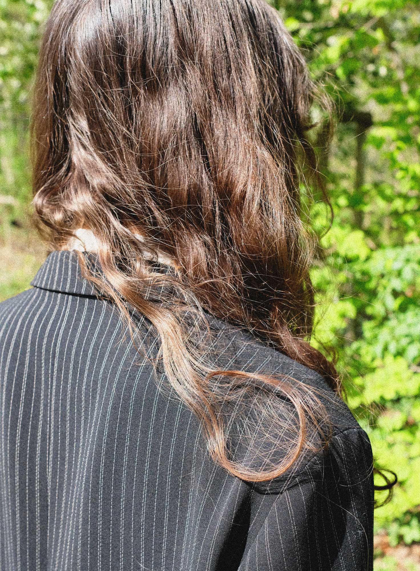 TAILORED WOOL BLAZER | BLACK PINSTRIPE