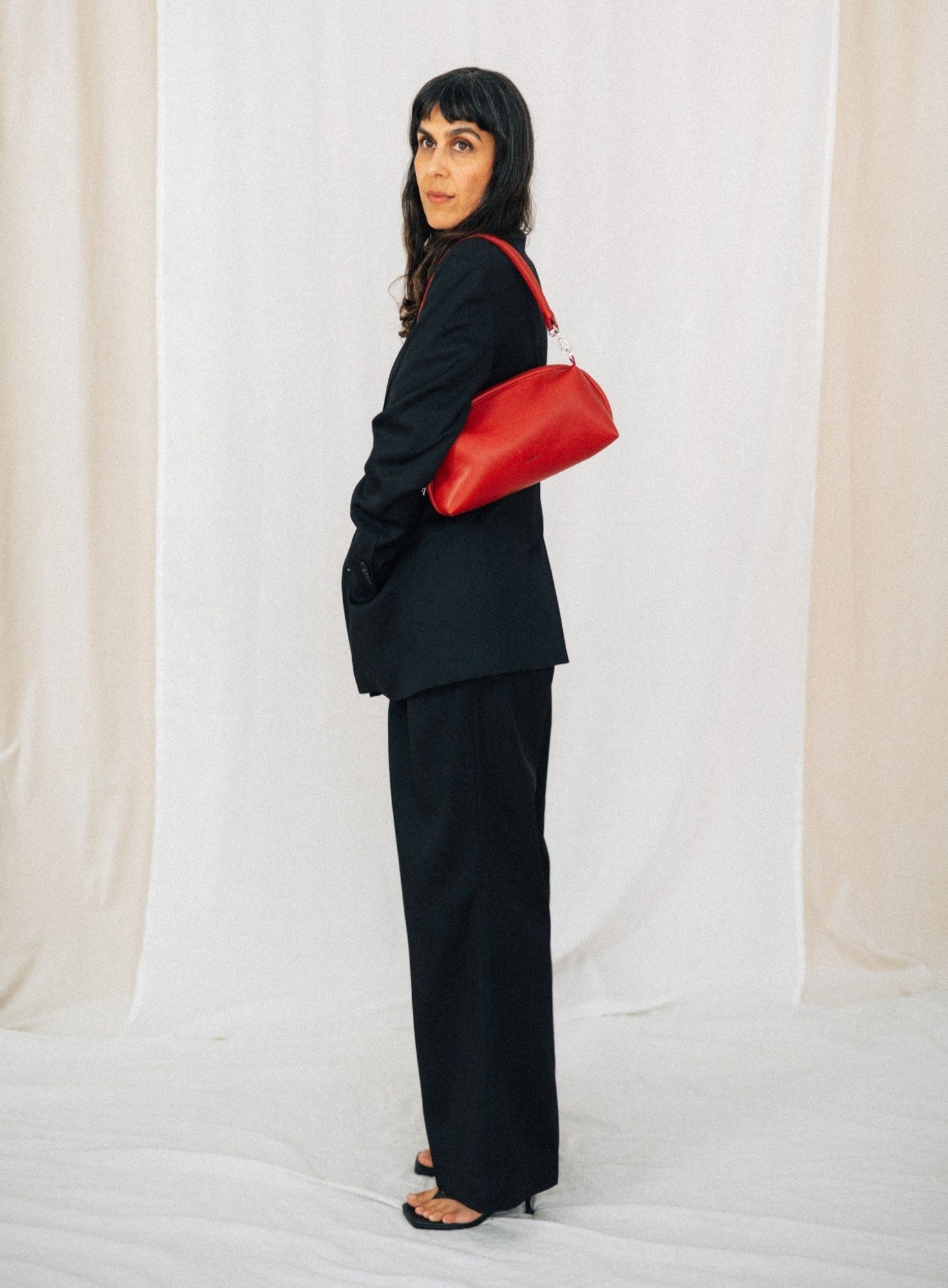 TAILORED WOOL PANTS | NAVY