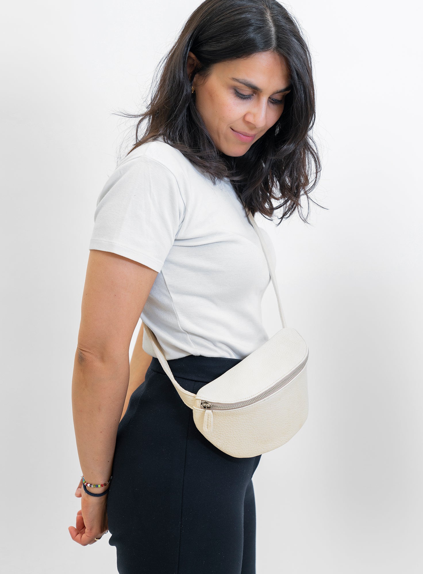 HIP_BAG_CAN_Heyhey_Waldfreunde_White_Designed_in_Berlin_Made_to_last_Handmade_in_Poland.