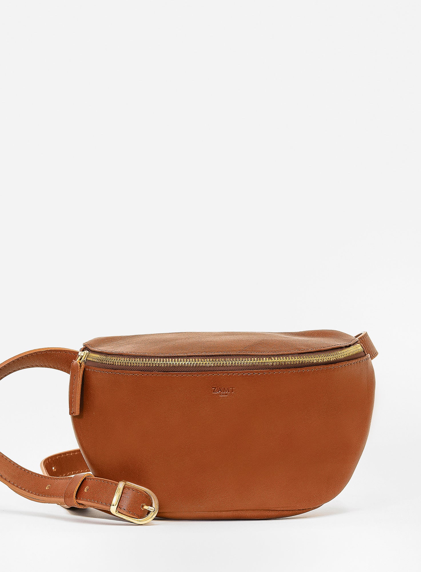 HIP_BAG_CAN_Cognac_Gold_Designed_in_Berlin_Made_to_last_Handmade_in_Poland.