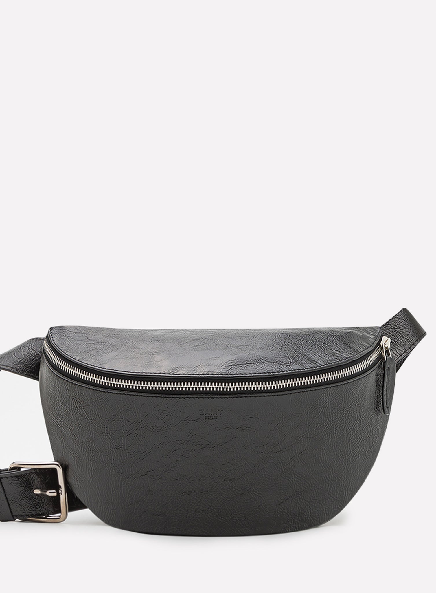 HIP_BAG_DJANGO_Black_PATENT_Designed_in_Berlin_Made_to_last_Handmade_in_Poland.