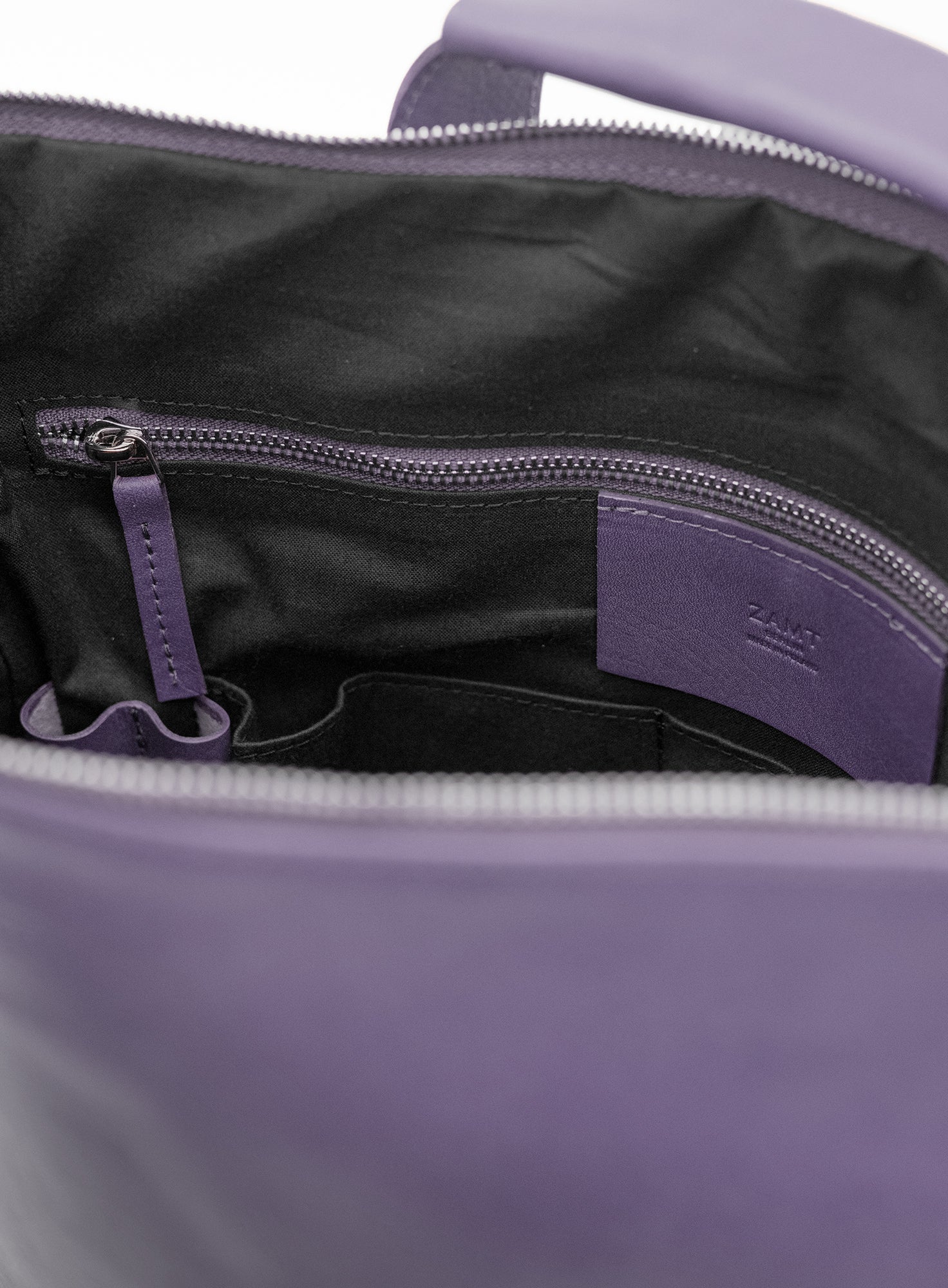 TOTE_BACKPACK_ELLIOT_LAVENDER_Designed_in_Berlin_Made_to_last_Handmade_in_Poland.