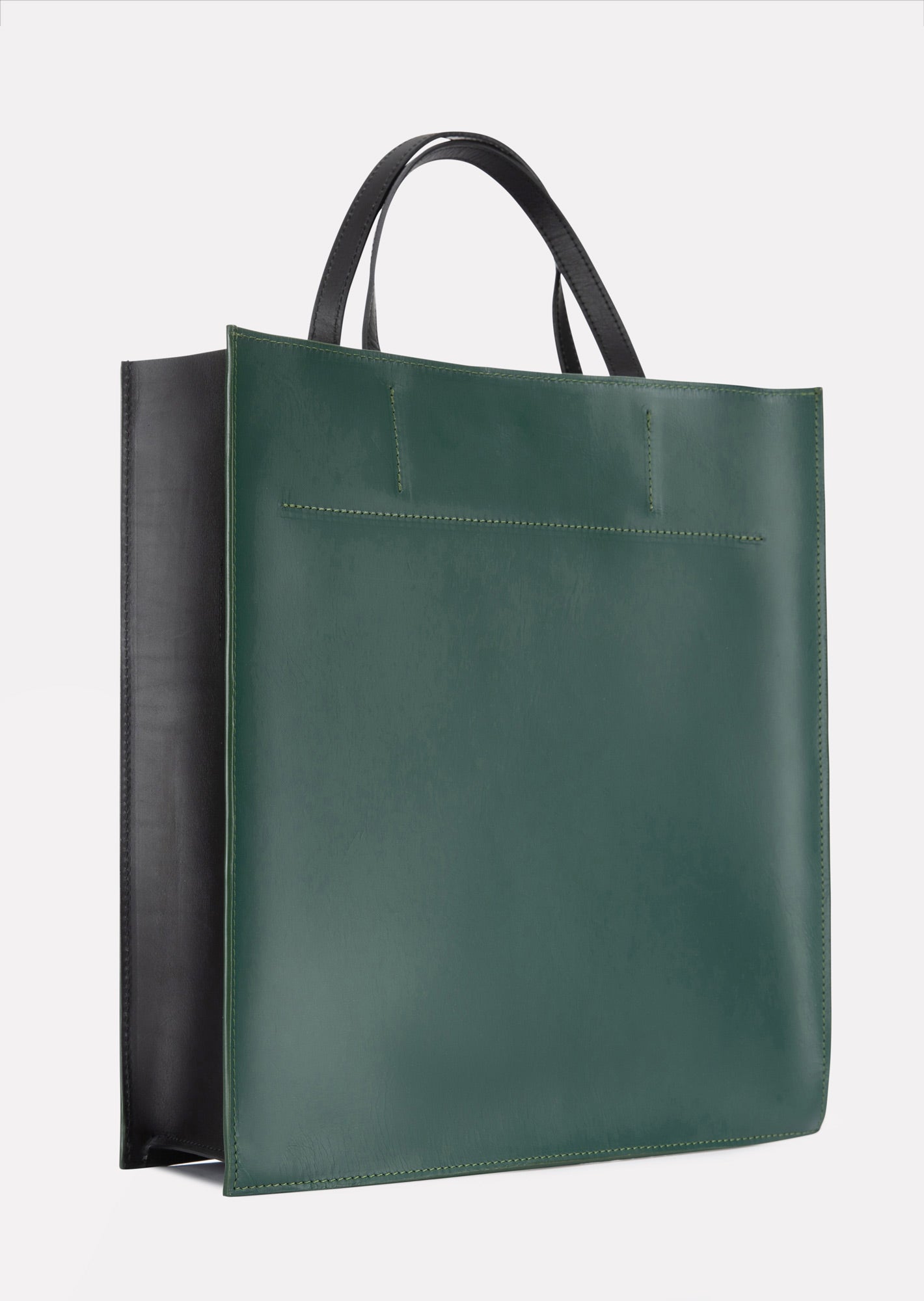 CONTAINER_BAG_FINCH_GREEN_Designed_in_Berlin_Made_to_last_Handmade_in_Poland.