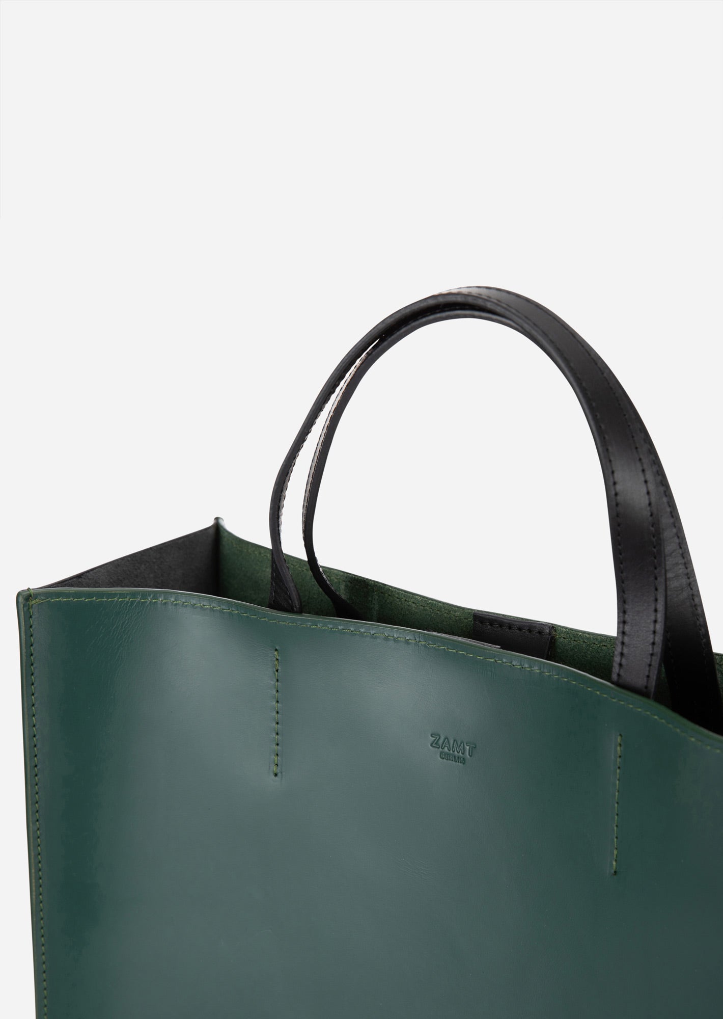 CONTAINER_BAG_FINCH_GREEN_Designed_in_Berlin_Made_to_last_Handmade_in_Poland.