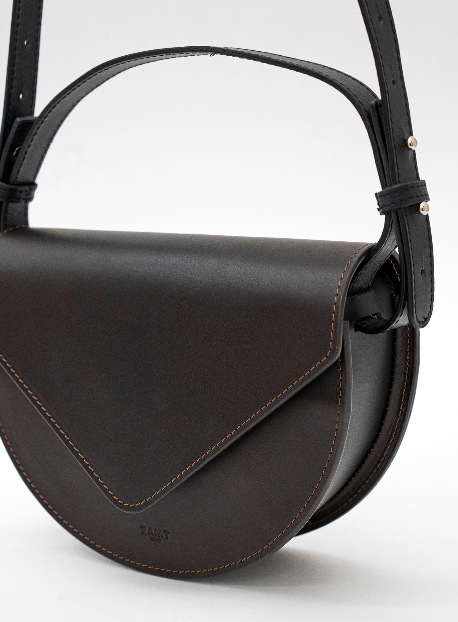 SADDLE_Bag_MAVI_Cafe_Designed_in_Berlin_Made_to_last_Handmade_in_Poland.