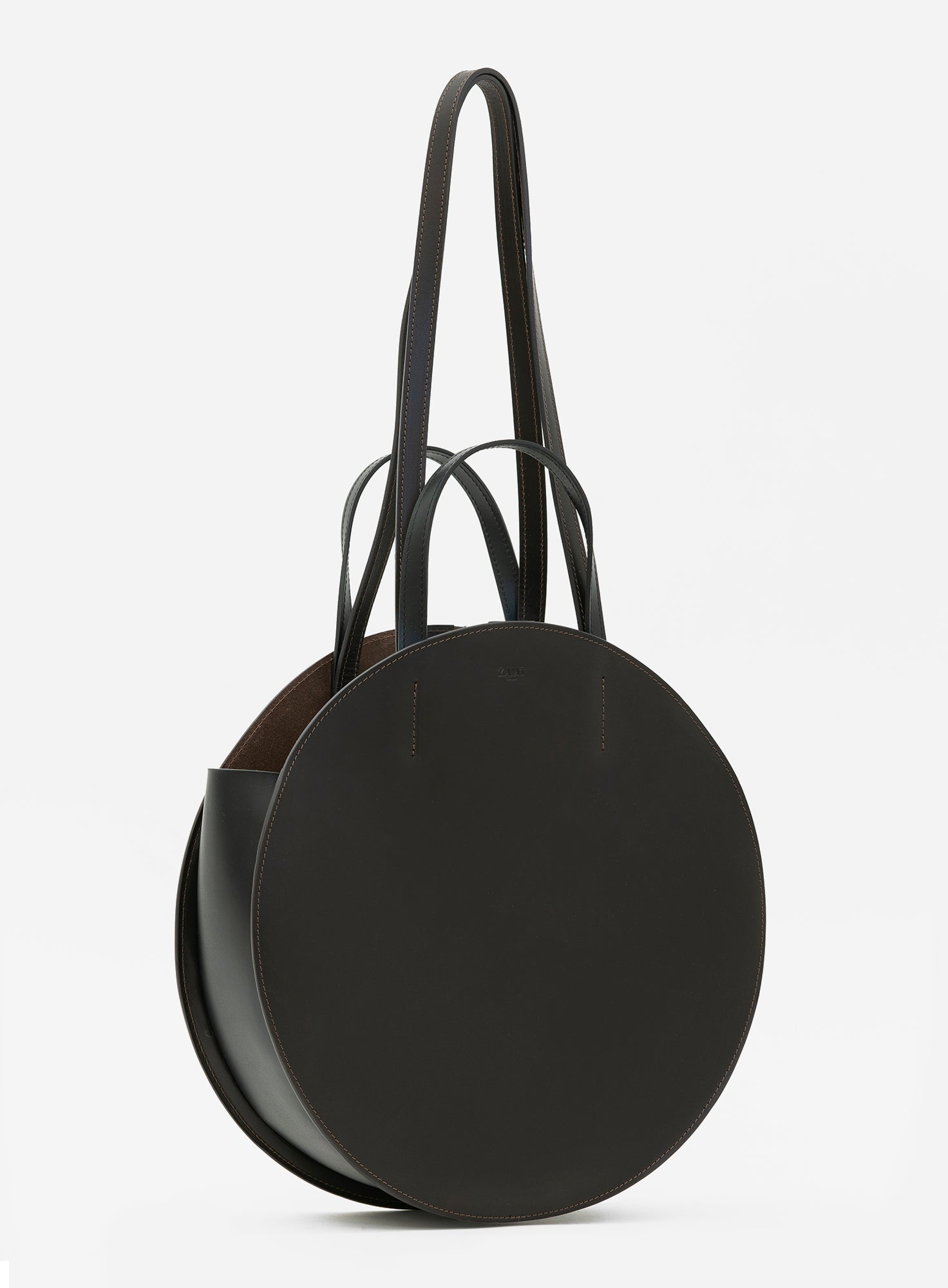 ROUND_Bag_Myra_CAFE_Designed_in_Berlin_Made_to_last_Handmade_in_Portugal.