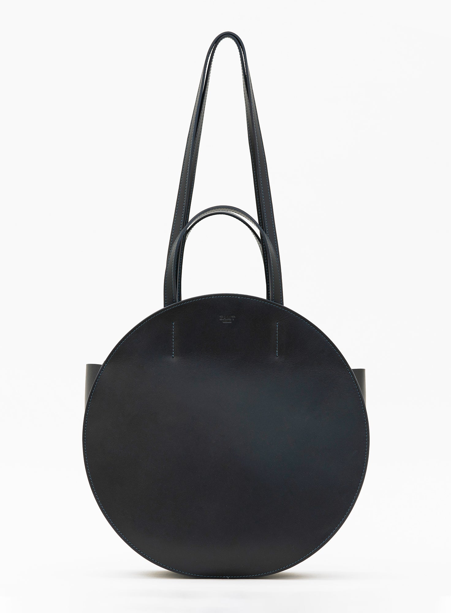 ROUND_Bag_Myra_NAVY_Designed_in_Berlin_Made_to_last_Handmade_in_Portugal.