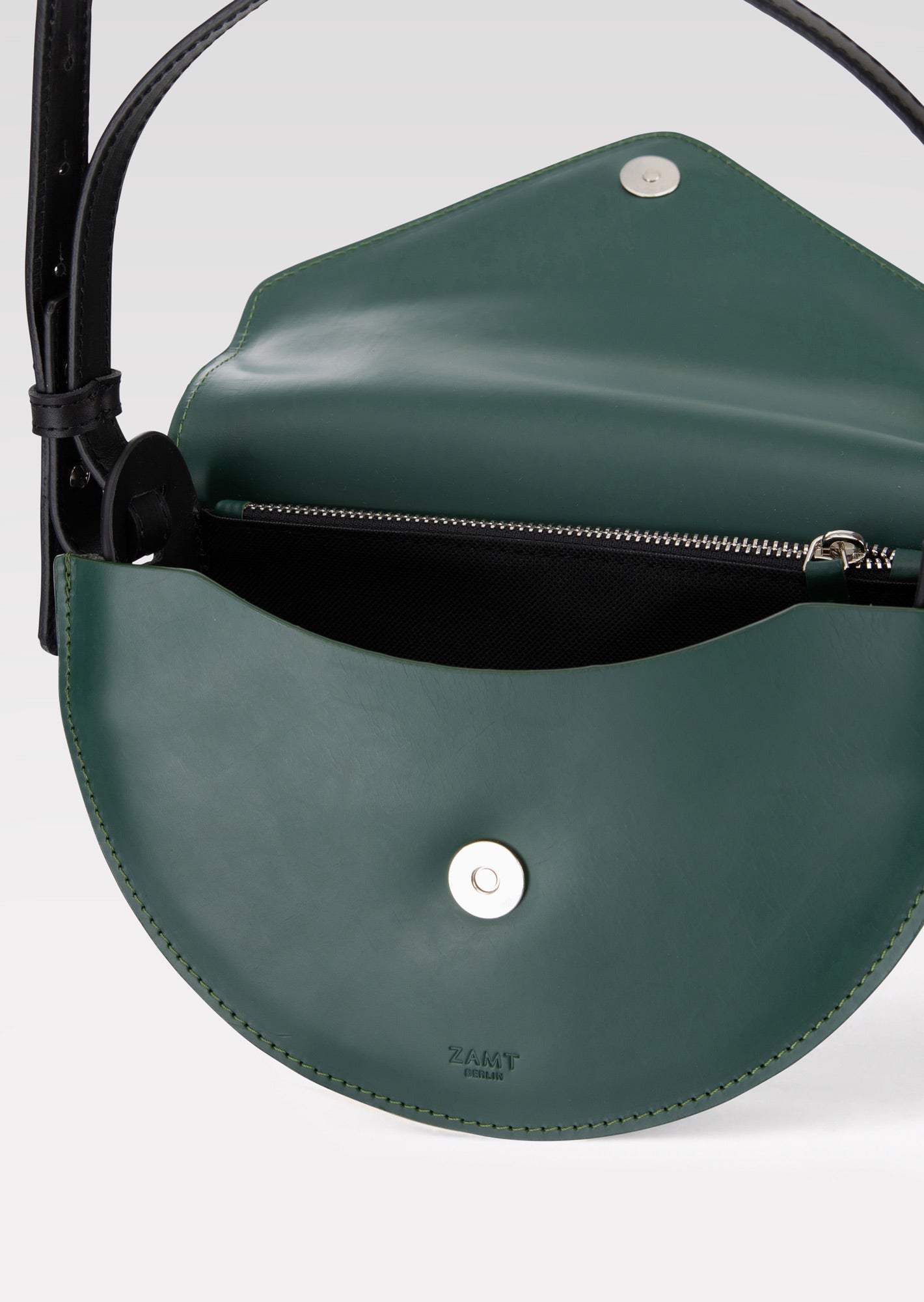 SADDLE_Bag_MAVI_GREEN_Designed_in_Berlin_Made_to_last_Handmade_in_Poland.