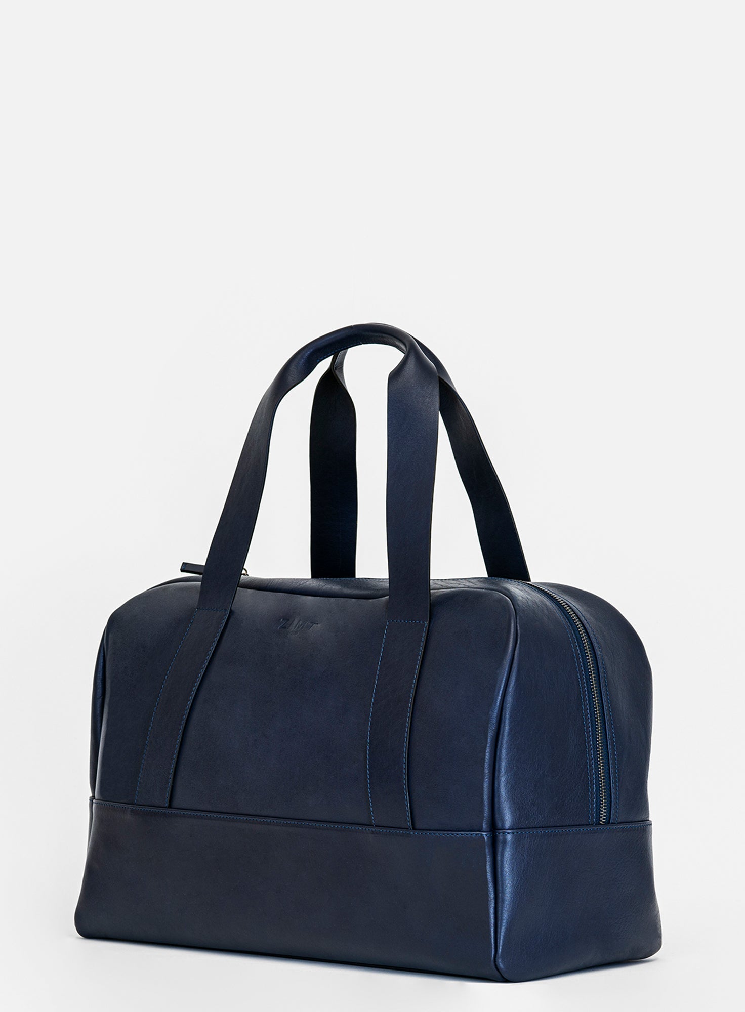 WEEKENDER_SACHA_NAVY_Designed_in_Berlin_Made_to_last_Handmade_in_Italy.