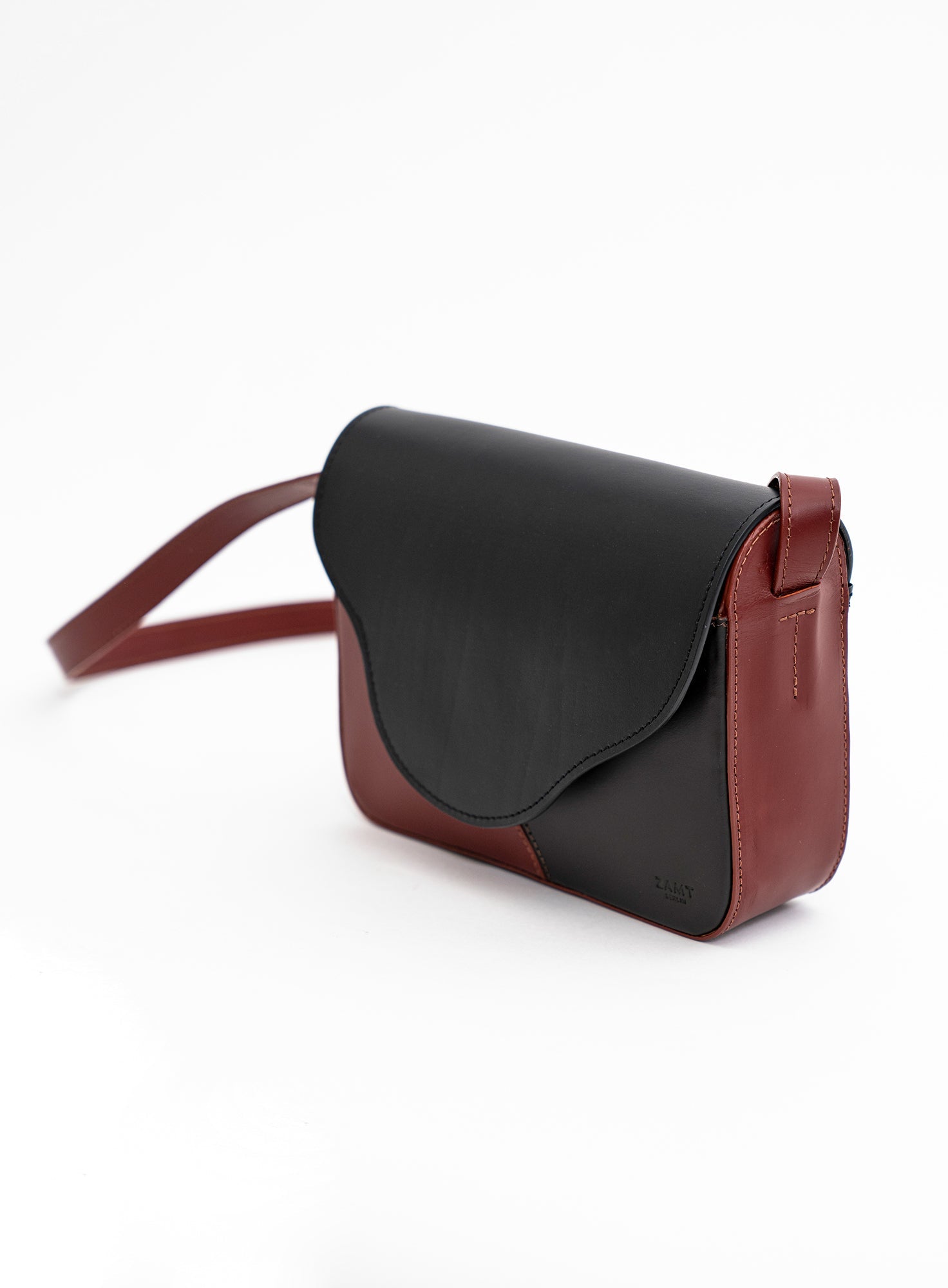 CROSS BODY | BILLIE BLACK AND COGNAC