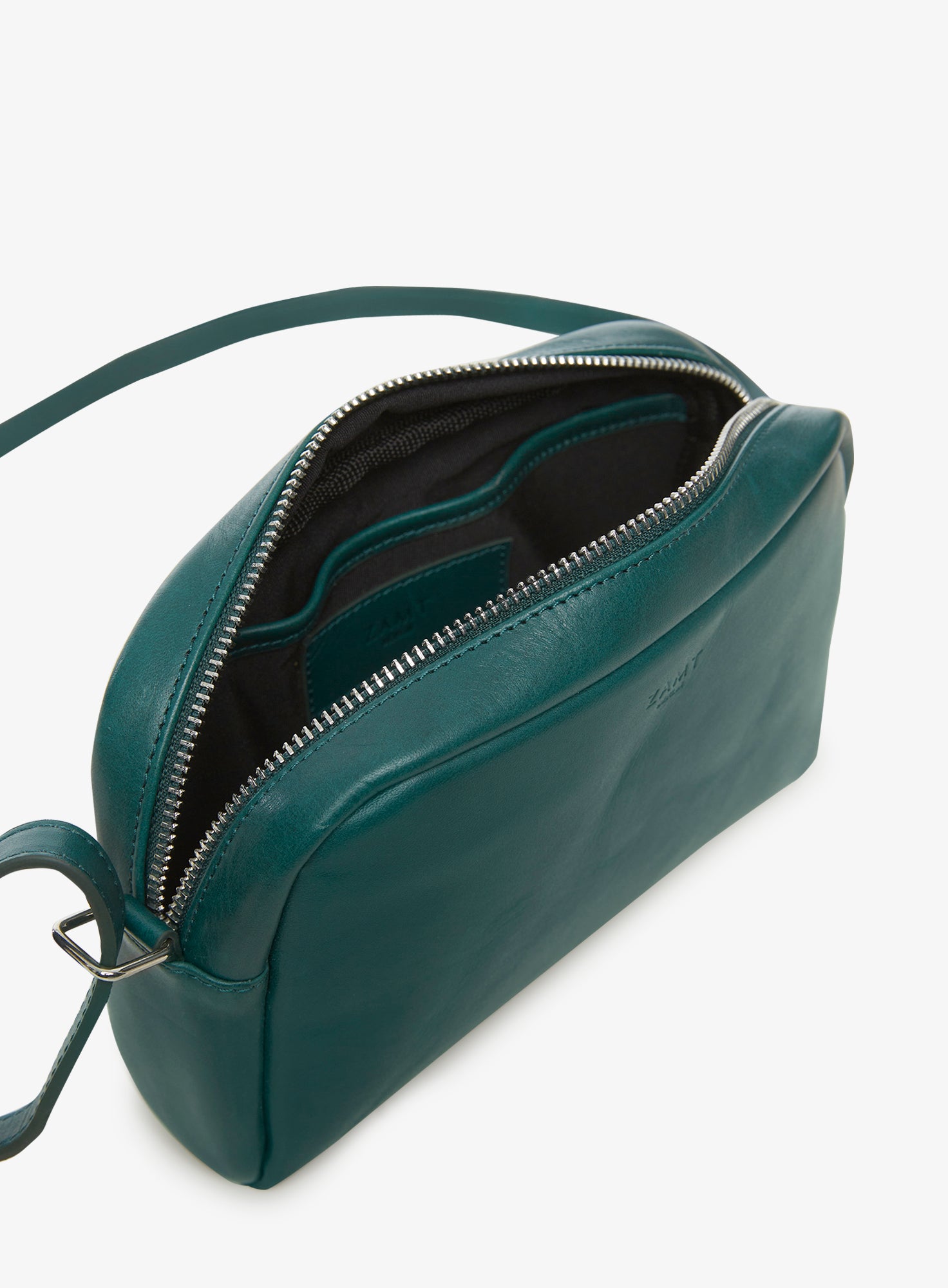 CROSSBODY_AVA_Green_Designed_in_Berlin_Made_to_last_Handmade_in_Turkey.