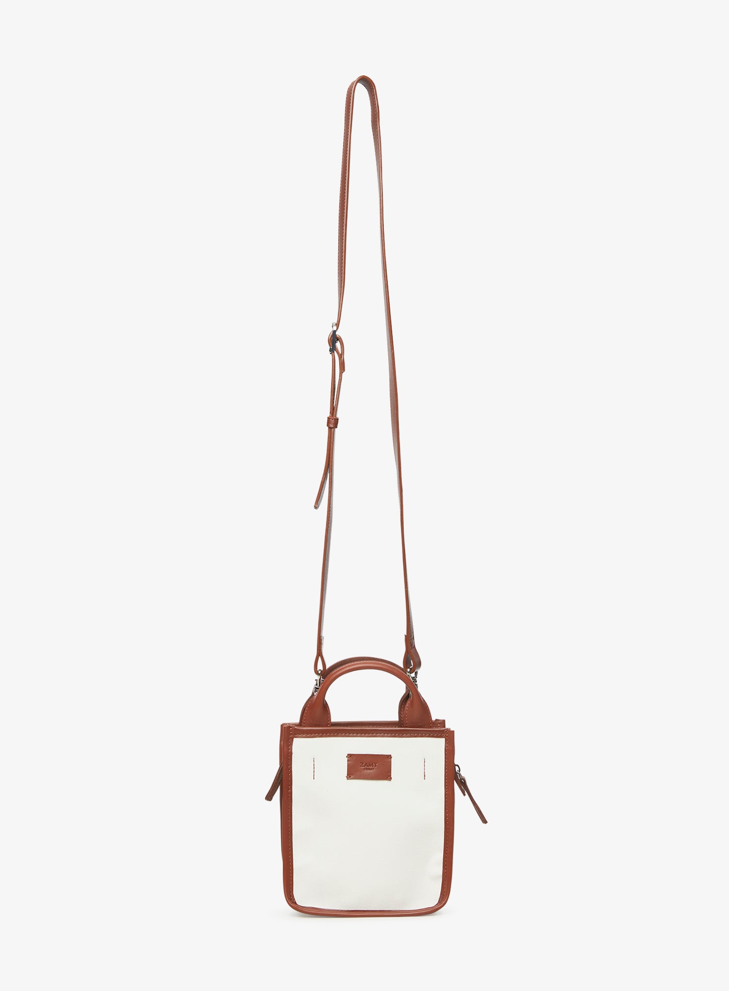 CROSSBODY_BAG_FINCH_CANVAS_COGNAC_Designed_in_Berlin_Made_to_last_Handmade_in_Poland.