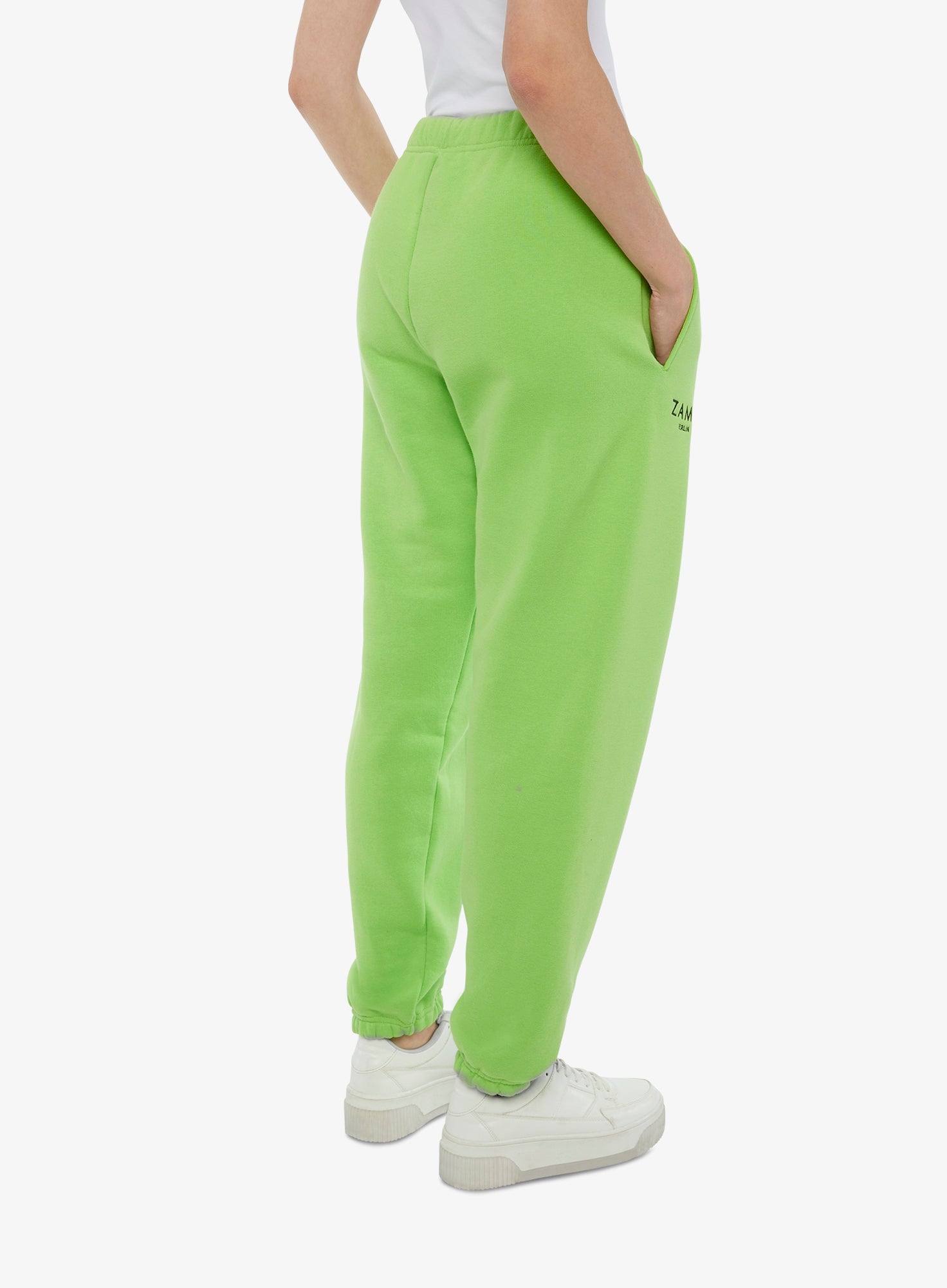 FAVORITE_03_SWEATPANTS_LIME_Designed_in_Berlin_Made_to_last_Handmade_in_Poland.