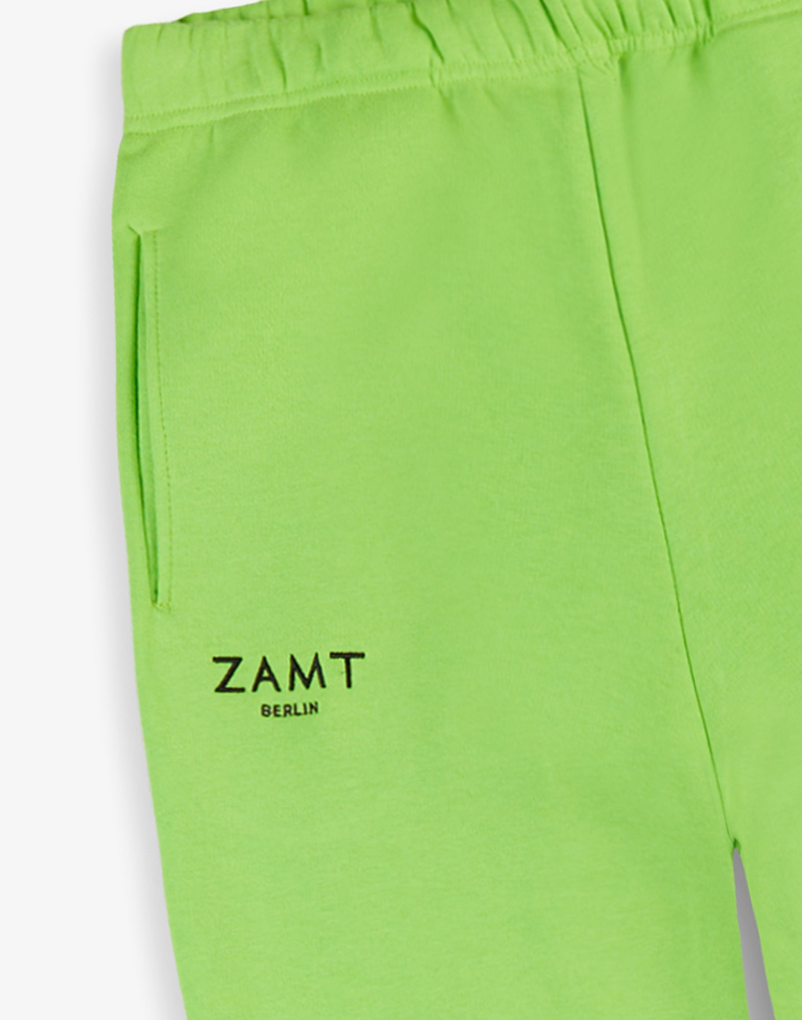 FAVORITE_03_SWEATPANTS_LIME_Designed_in_Berlin_Made_to_last_Handmade_in_Poland.